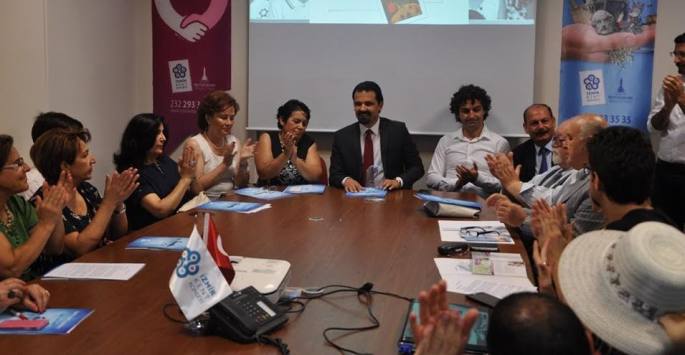 izmir-kent-konseyinden-sivil-cagri-1462