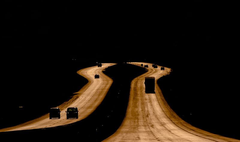 arif-miletli-sergileme-otoyol