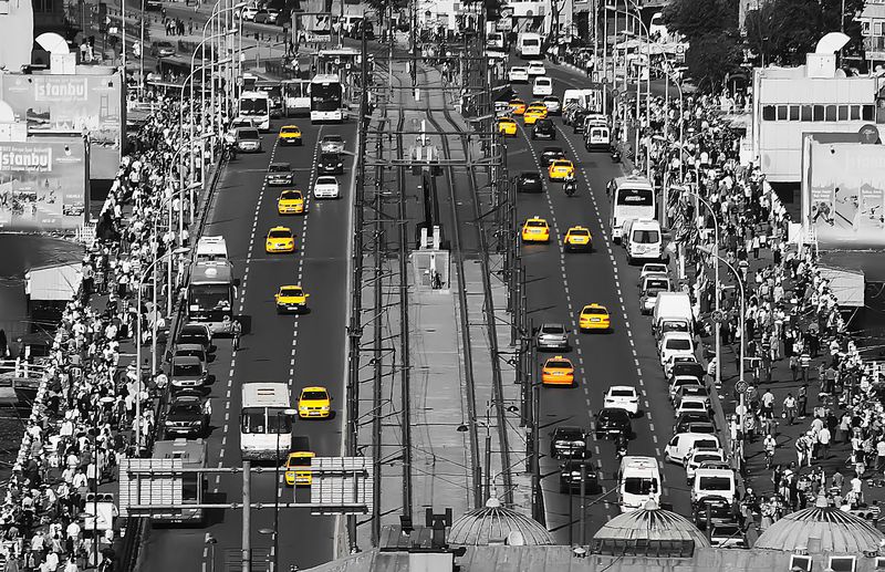 utku-samli-sergileme-taksi