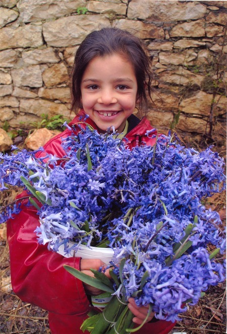 gulnur-besceli-cicekci-kiz-camliyayla-mersin-02