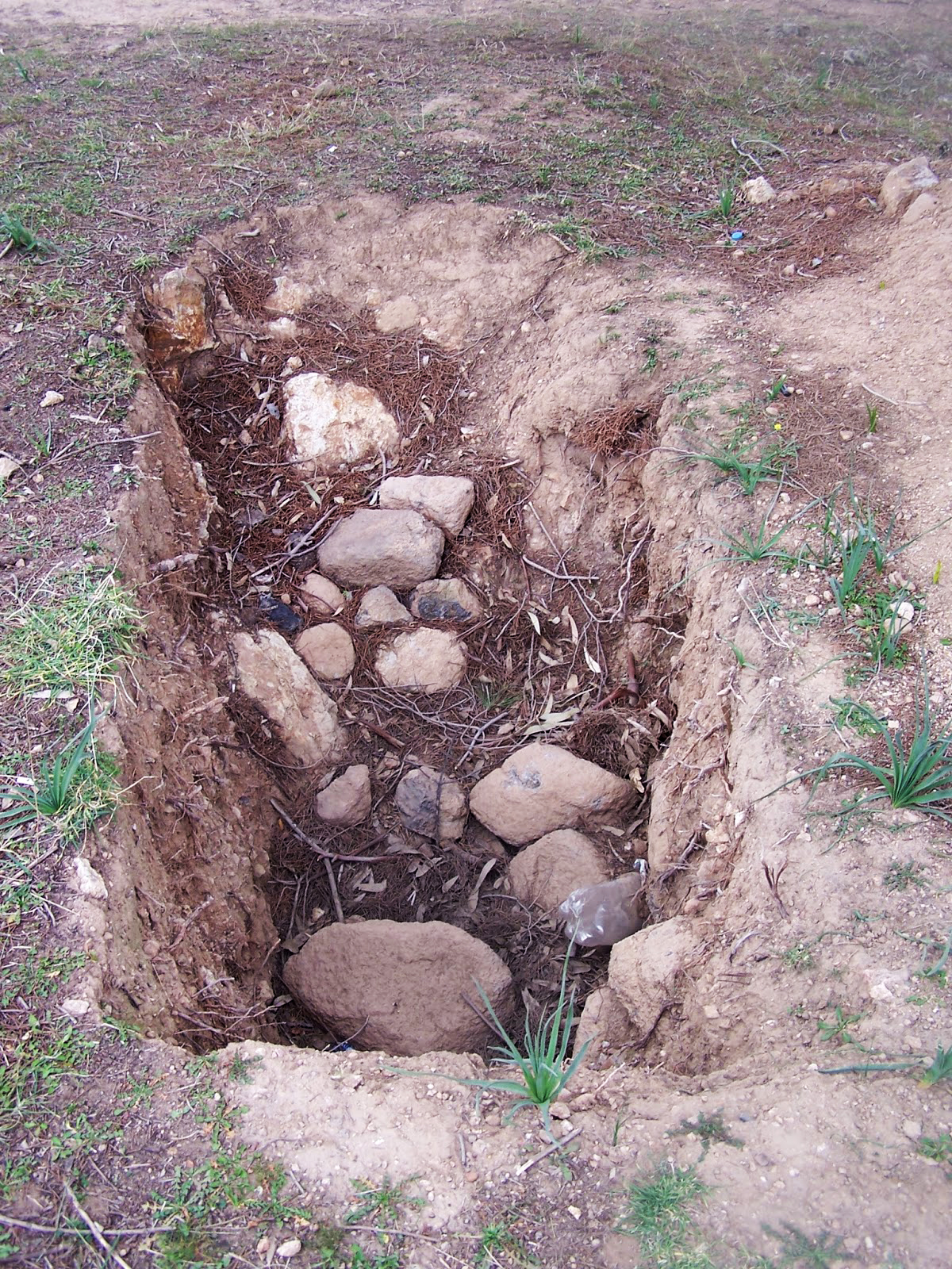 kayalik-nezaret-yeri-felswarte-006-defineci-cukuru-ibrahim-fidanoglu