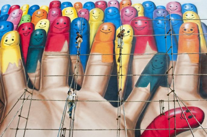 afshin-azarianiran-sergileme-nations-together