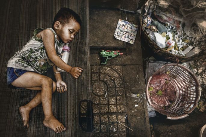 ender-bayindir-sergileme-sleeping