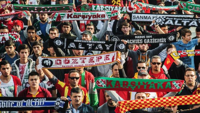 hakan-kuyumcu-sergileme-renklerin-kardesligi