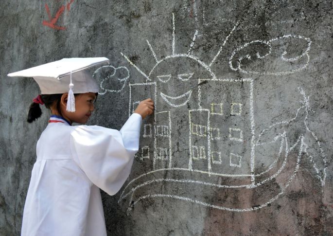 jophel-ybiosa-filipinler-sergileme-hopeful-child