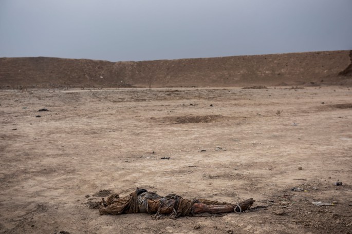 348829_317078_7_ © Asger Ladefoged, Denmark, Shortlist, Professional, Current Affairs &amp; News, 2017(1)