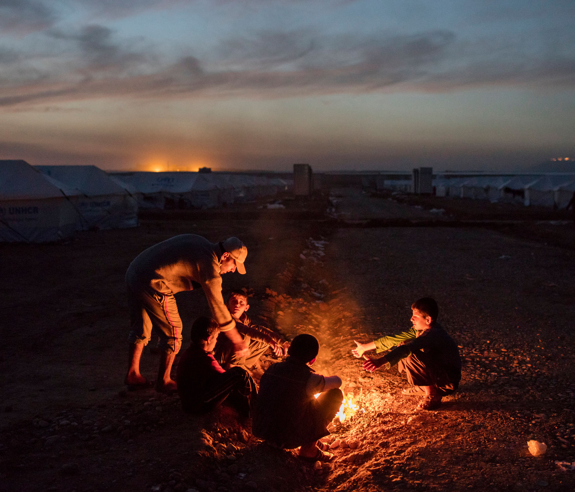 Iraq. Recently displaced Iraqis reach safety