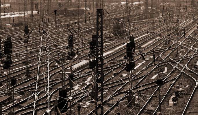 2012_1600 Sven Goelles_Railway network