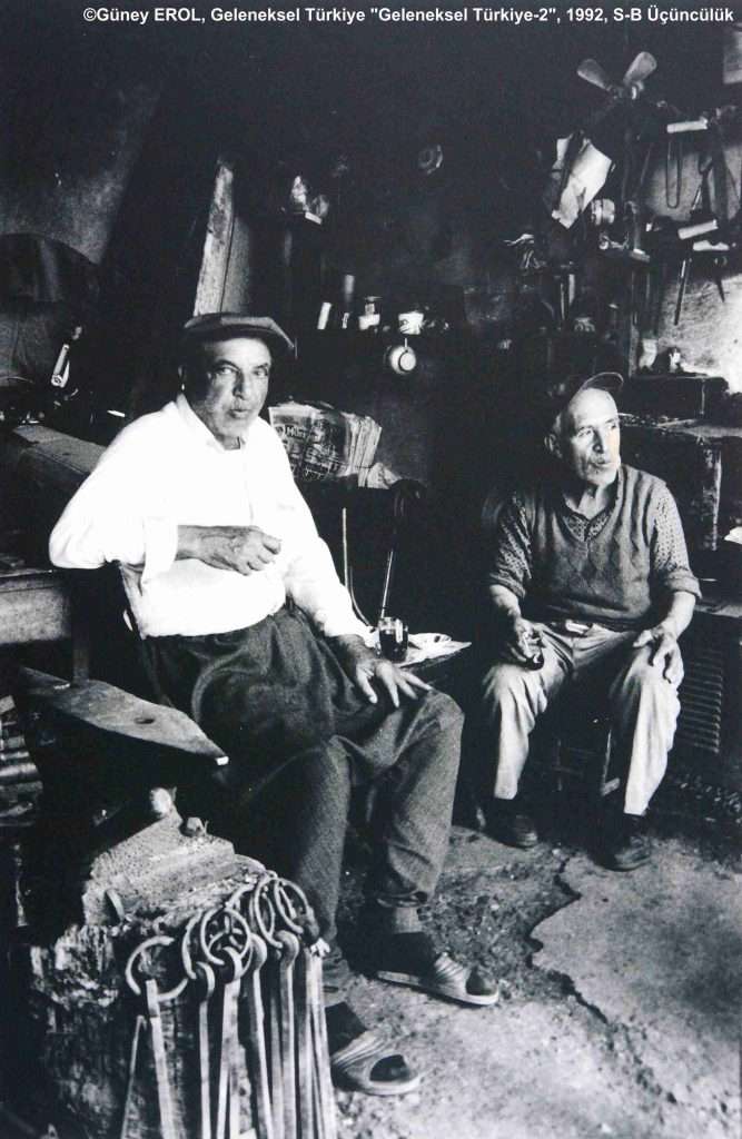 GT2FY-SB-3.-DEMIRCILER-GUNEY-EROL-667x1024