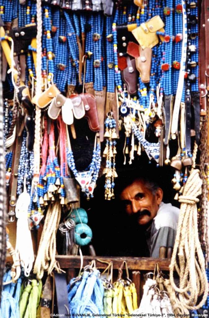 GT3FY-SAY.-MAN.-BONCUK-SATICISI-ADNAN-VELI-KUVANLIK-674x1024