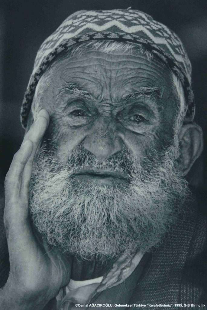 GT4FY-SB-1.-TOSYA-AMCA-CEMAL-AGACIKOGLU-685x1024