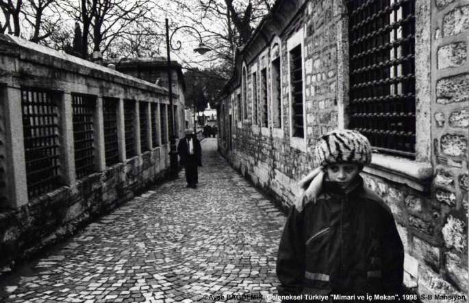 GT7FY-SB-MAN.-EYUP-SULTAN-CAMII-AYSE-BAGDEMIR-1024x661