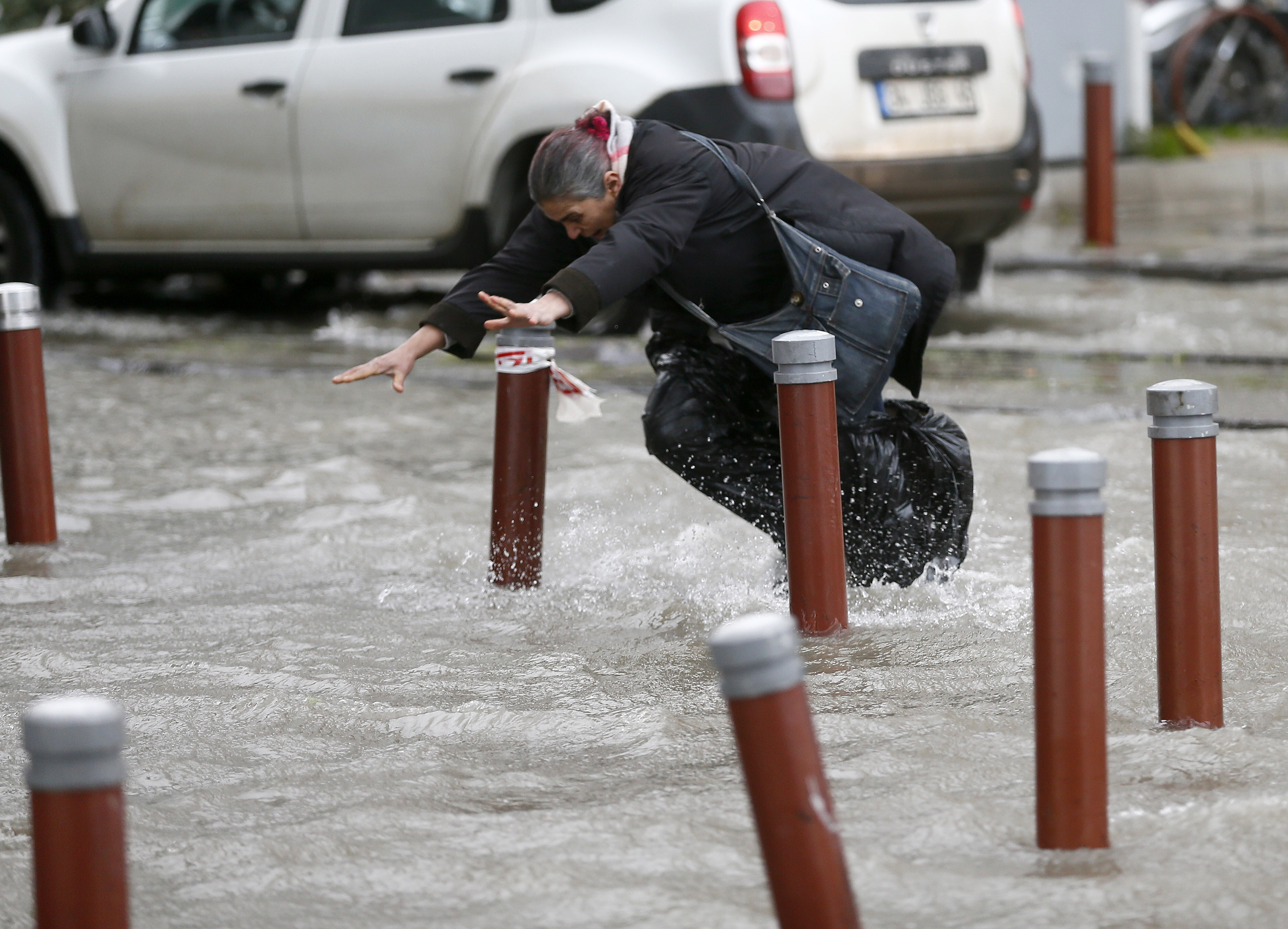 İzmir'de fırtına