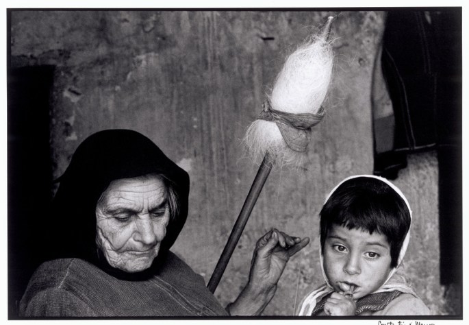 GREECE. Crete. 1964. Grandmother with granddaughter. "A Greek Portfolio"