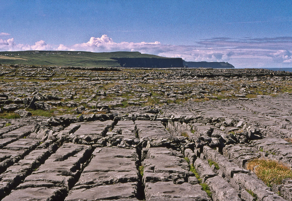 04 A Circile In Ireland 1975