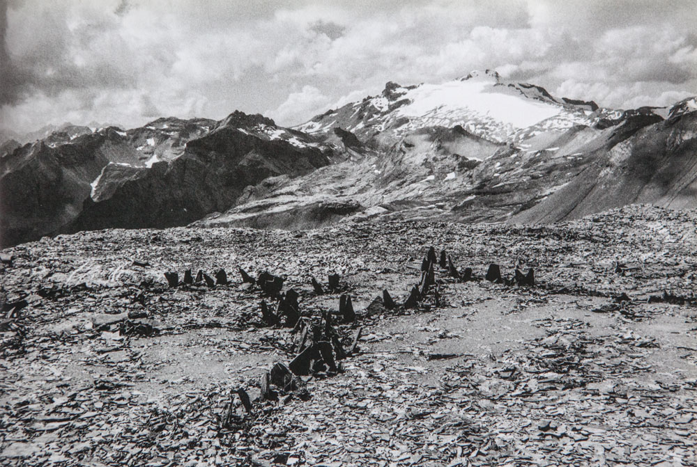 33 Alpines Stones A Thirteen Day Mountain Walk Beginning And Ending In Leuk Switzerland 2000